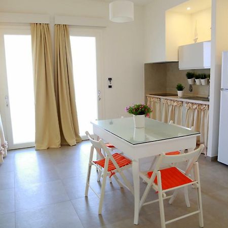 Готель Casa Vacanze Coralloholiday Торре-Лапілло Екстер'єр фото