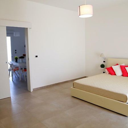 Готель Casa Vacanze Coralloholiday Торре-Лапілло Екстер'єр фото